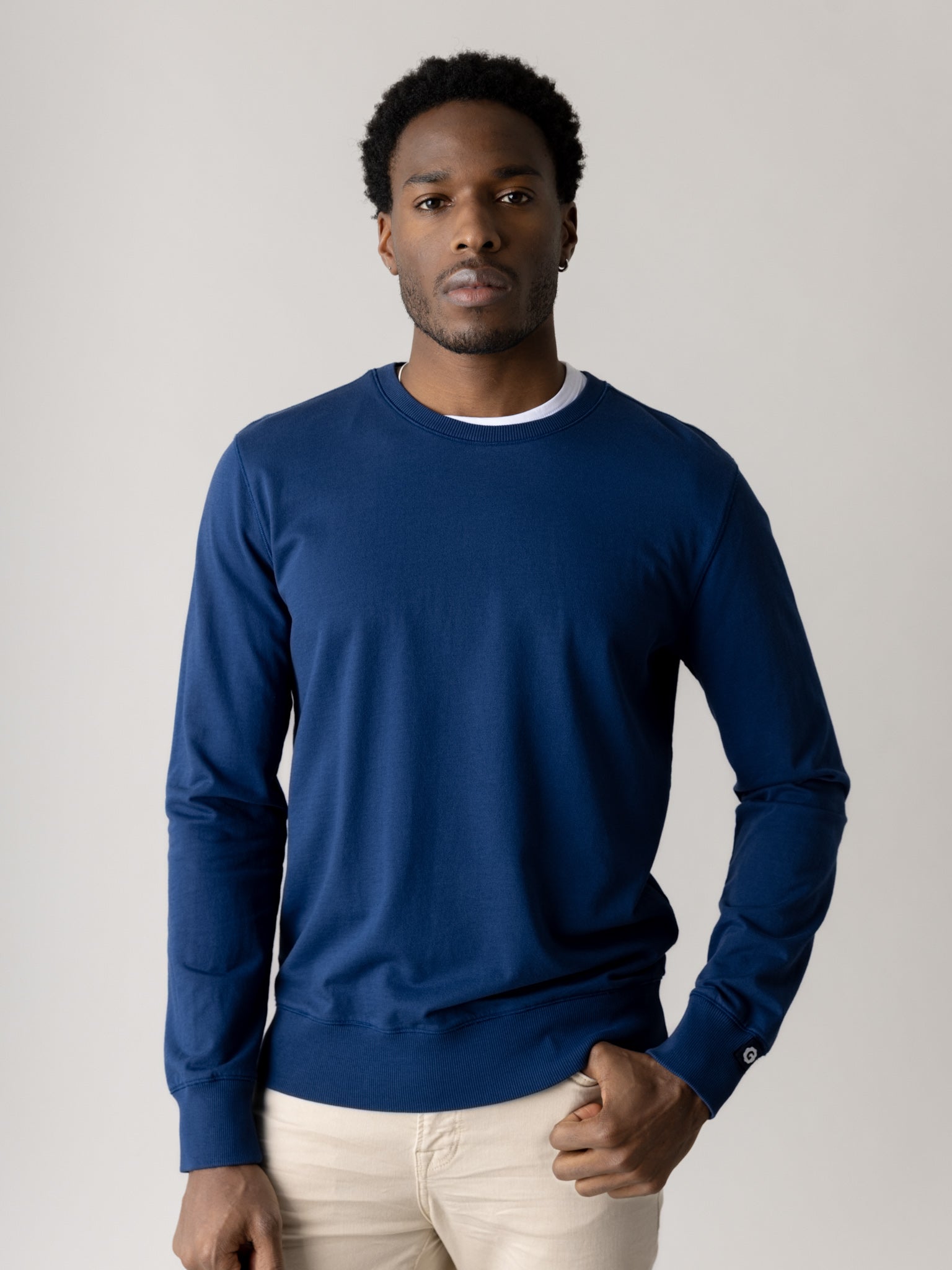 Modelshot / Estate Blue / Detail